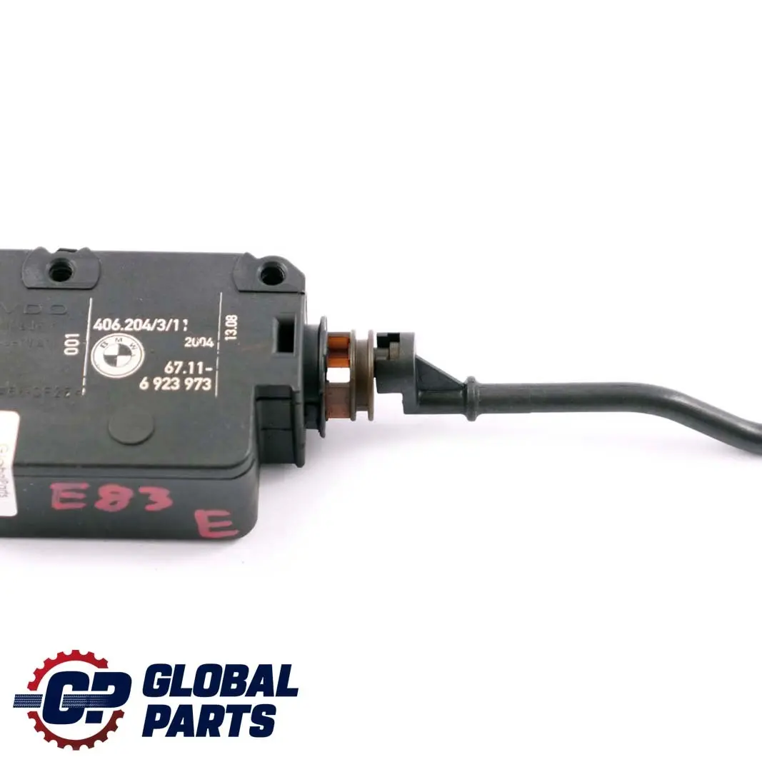 BMW 3 XE46 E83 Actuateur Cache pour Reservoir - SKU 6923973 - Numéro de pièce 6923973