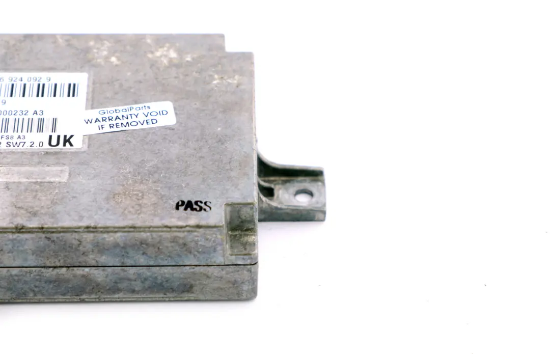 Steuergerät Spracheingabesystem ENGLISH für BMW 7 er E65 E66 E67 mit Teilenummer 6941974 BMW 7 er E65 E66 E67 Steuergerät Spracheingabesystem ENGLISH - SKU 6924092 - Teilenummer 6941974
