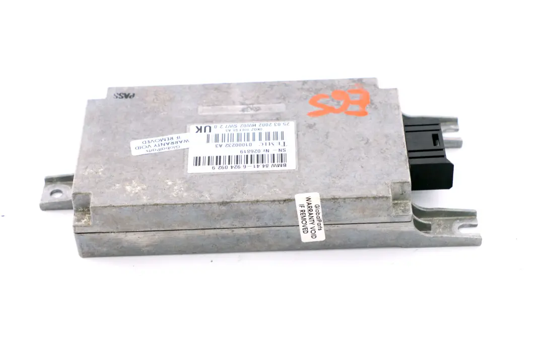 Control Unit Voice Input System Module to BMW 7 Series E65 E66 E67 with Part number 6941974 BMW 7 Series E65 E66 E67 Control Unit Voice Input System Module - SKU 6924092 - Part number 6941974