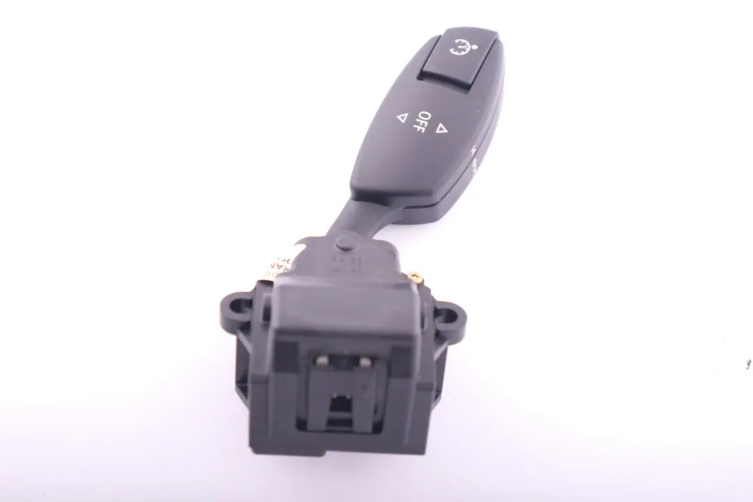 Schalter Geschwindigkeitsregelung Tempomat für BMW E60 E61 E63 E64 mit Teilenummer 6924104 BMW E60 E61 E63 E64 Schalter Geschwindigkeitsregelung Tempomat - SKU 6924104 - Teilenummer 6924104