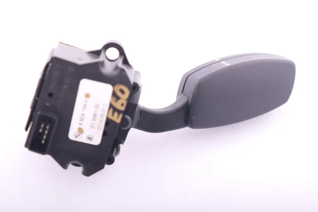 Botón Interruptor Control Crucero para BMW E60 E61 E63 E64 con número de pieza 6924104 BMW E60 E61 E63 E64 Botón Interruptor Control Crucero - SKU 6924104 - Número de pieza 6924104