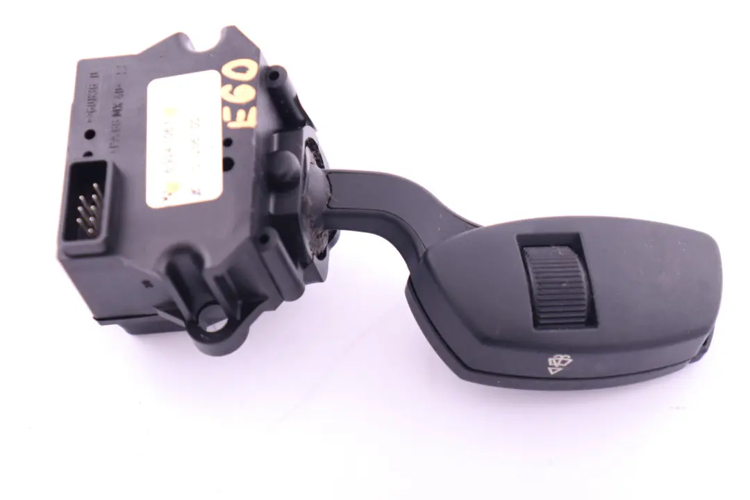 Leva Interruttore Tergicristallo Piantone Sterzo per BMW E60 E63 E64 con numero di parte 6924106 BMW E60 E63 E64 Leva Interruttore Tergicristallo Piantone Sterzo - SKU 6924106 - Numero di parte 6924106