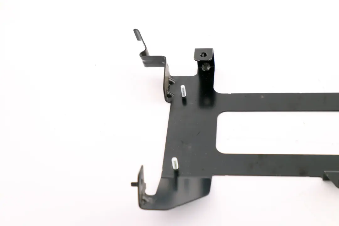 Bracket Telematics Control Unit Everest Motorola Bluetooth Module to BMW E60 E61 with Part number 6924420 BMW E60 E61 Bracket Telematics Control Unit Everest Motorola Bluetooth Module - SKU 6924420 - Part number 6924420