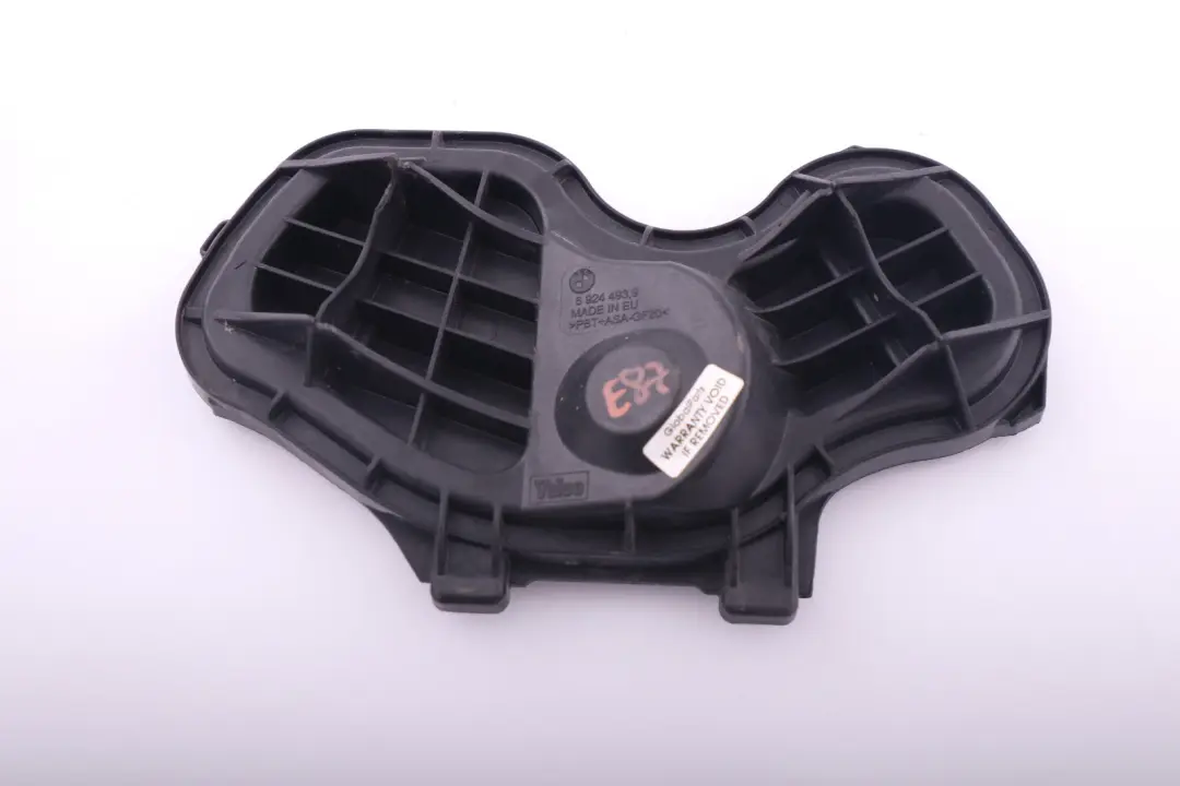 Headlight Cap Bulb Cover Left N/S to BMW E81 E82 E87 E87N E88 with Part number 6924493 BMW E81 E82 E87 E87N E88 Headlight Cap Bulb Cover Left N/S - SKU 6924493 - Part number 6924493