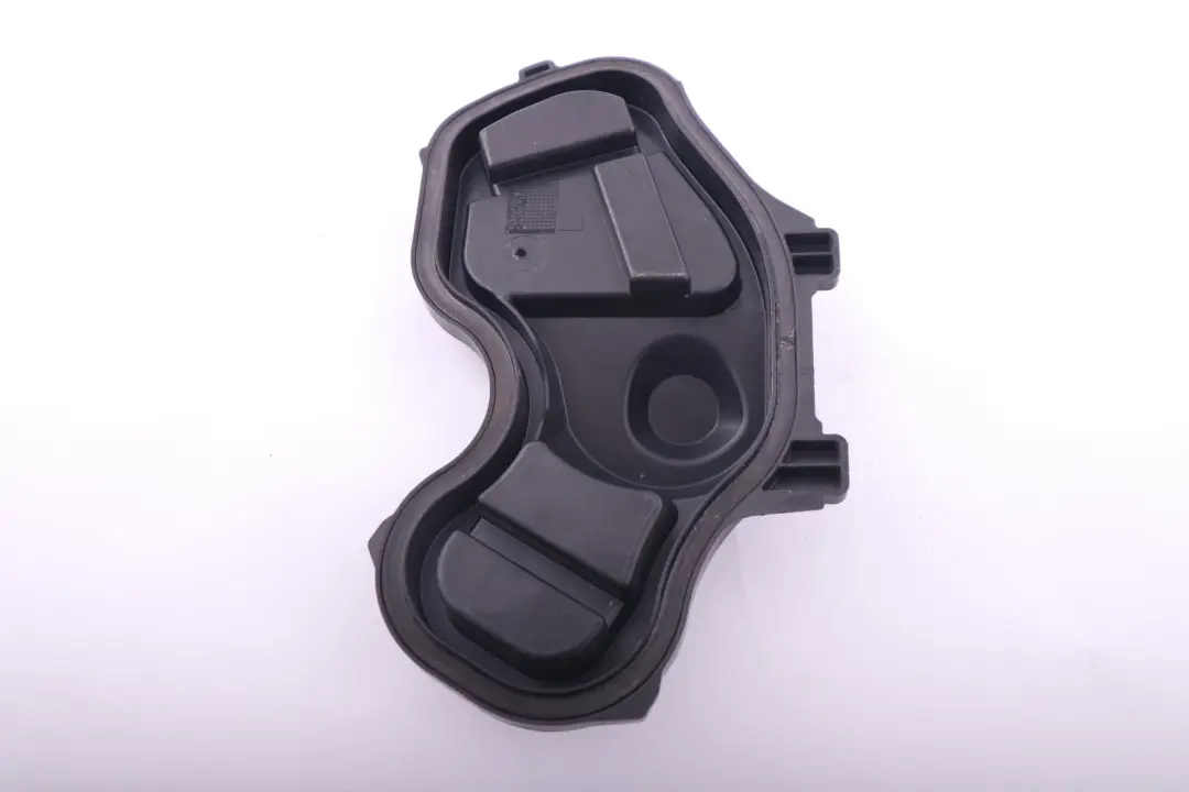 Tapa Bombilla Faro Delantero Izquierda para BMW E81 E82 E87 E87N E88 con número de pieza 6924493 BMW E81 E82 E87 E87N E88 Tapa Bombilla Faro Delantero Izquierda - SKU 6924493 - Número de pieza 6924493