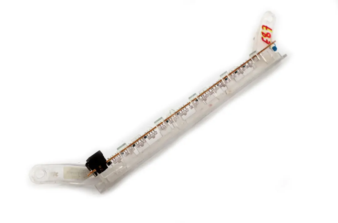 Troisieme Feu Stop Blanc Arriere 6325 pour BMW 1 E81 E87 E87N LCI à propos du numéro de pièce 6924673 BMW 1 E81 E87 E87N LCI Troisieme Feu Stop Blanc Arriere 6325 - SKU 6924673-1 - Numéro de pièce 6924673