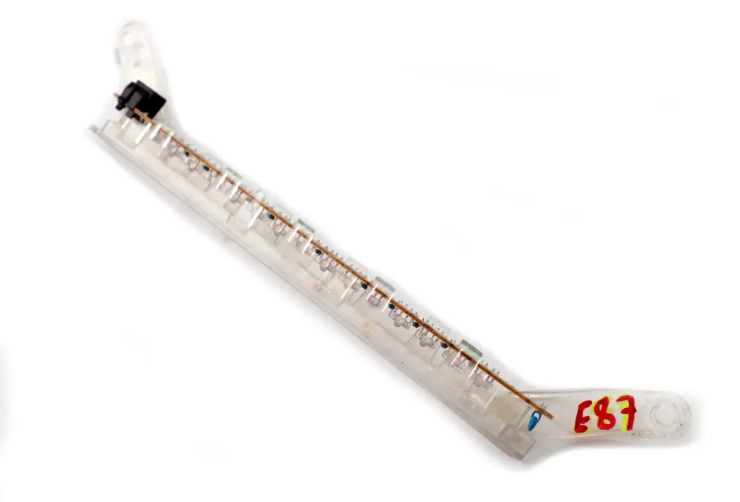 Troisieme Feu Stop Blanc Arriere 6325 pour BMW 1 E81 E87 E87N LCI à propos du numéro de pièce 6924673 BMW 1 E81 E87 E87N LCI Troisieme Feu Stop Blanc Arriere 6325 - SKU 6924673-1 - Numéro de pièce 6924673