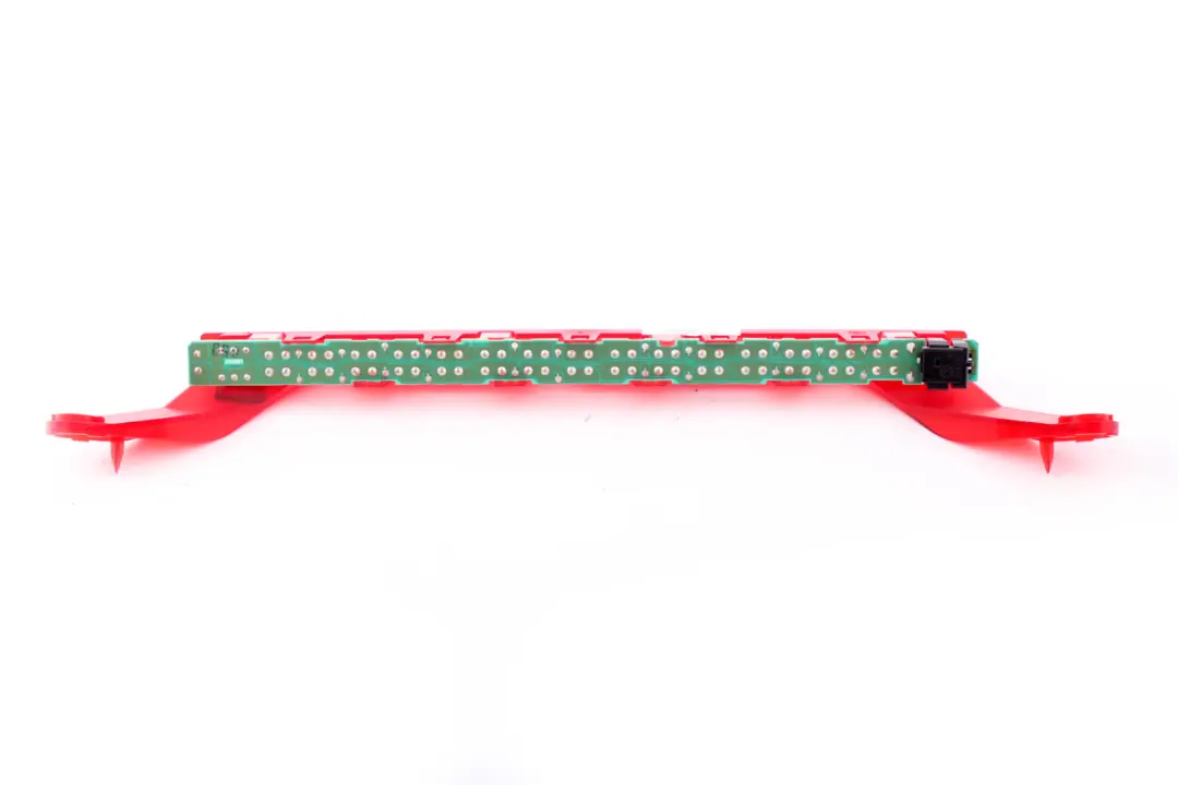 Terzo Luci Dei Freni Rosso per BMW E81 E87 E87N con numero di parte 6924673 BMW E81 E87 E87N Terzo Luci Dei Freni Rosso - SKU 6924673 - Numero di parte 6924673