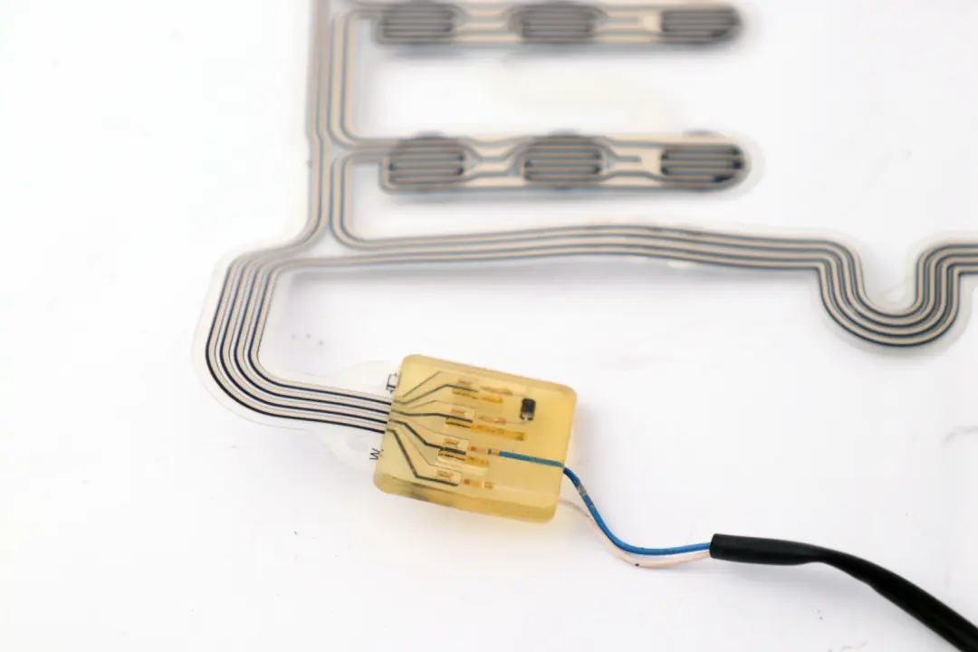 BMW E63 E64 Coupe Cabrio Vordersitz Belegung Sensor Matte - SKU 6924783 - Teilenummer 6924783