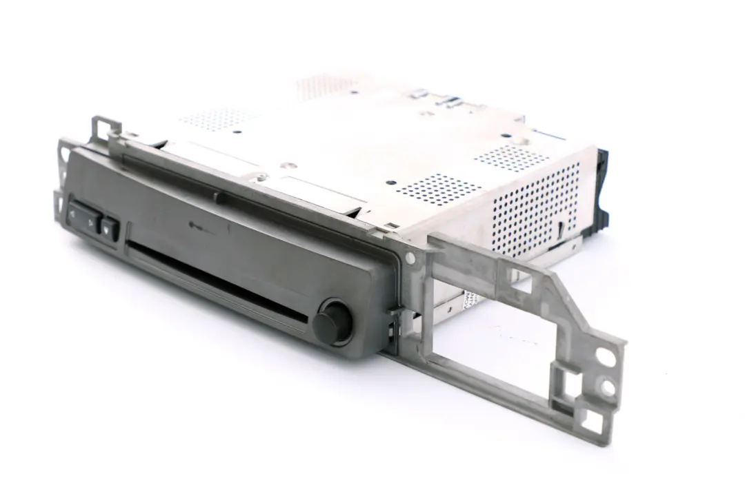 BMW 7 Series E65 E66 E67 CD Audio System Controller Player - SKU 6935620 - Part number 6924845