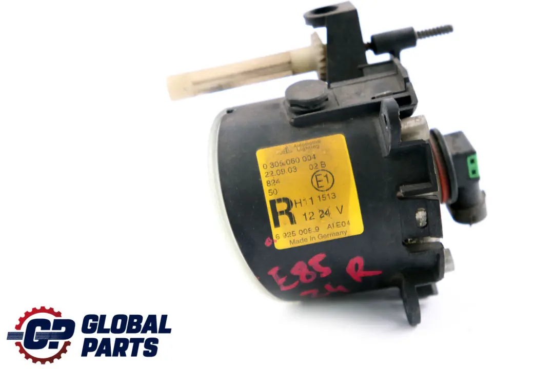 Fahrerseite Nebelscheinwerfer Lampe rechts für BMW Z4 E85 E86 mit Teilenummer 6925008 BMW Z4 E85 E86 Fahrerseite Nebelscheinwerfer Lampe rechts - SKU 6925008 - Teilenummer 6925008