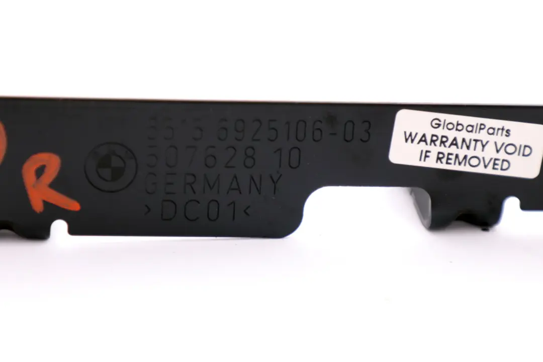 Bracket For Video Module Right O/S to BMW 5 6 Series E60 E61 E64 LCI with Part number 6925106 BMW 5 6 Series E60 E61 E64 LCI Bracket For Video Module Right O/S - SKU 6925106 - Part number 6925106