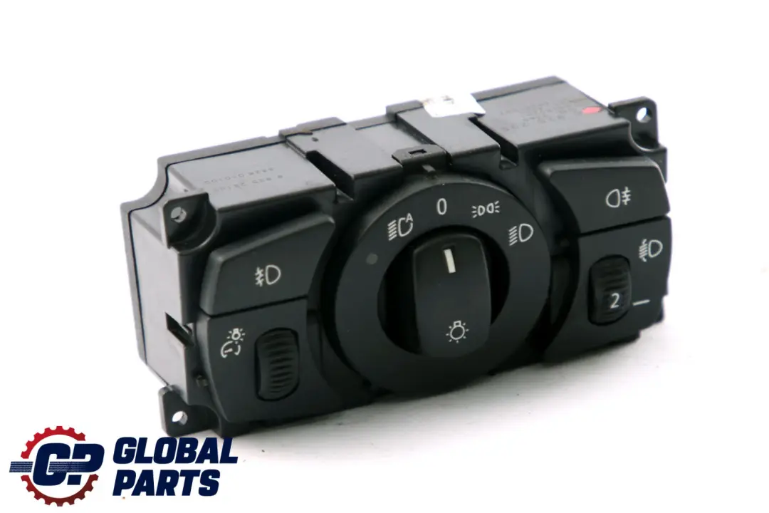 Unita Controllo Luce Interruttore Nero 6925295 61316925295 per BMW E60 E61 con numero di parte 6925251 BMW E60 E61 Unita Controllo Luce Interruttore Nero 6925295 61316925295 - SKU 6925251 - Numero di parte 6925251