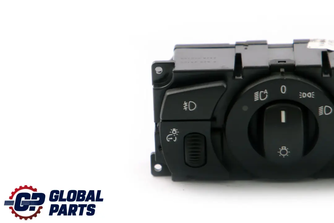 Unite Controle Interrupteur Lumiere Noir 6925295 61316925295 pour BMW E60 E61 à propos du numéro de pièce 6925251 BMW E60 E61 Unite Controle Interrupteur Lumiere Noir 6925295 61316925295 - SKU 6925251 - Numéro de pièce 6925251