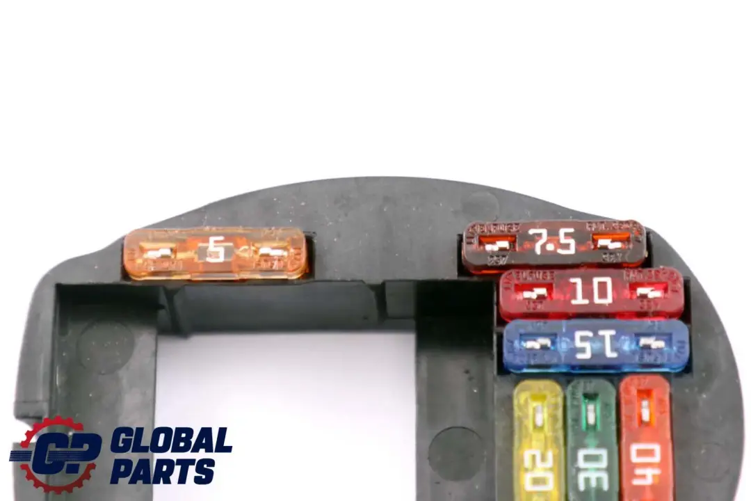 Reservesicherungstr?ger 6114 pour BMW 5 6 E60 E61 E63 à propos du numéro de pièce 6925642 BMW 5 6 E60 E61 E63 Reservesicherungstr?ger 6114 - SKU 6925642 - Numéro de pièce 6925642