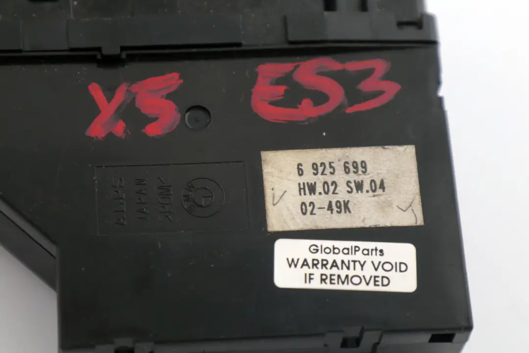 Fold Driver Side O/S Window Lifter Switch Unit to BMW X5 Series E53 Power with Part number 6925699 BMW X5 Series E53 Power Fold Driver Side O/S Window Lifter Switch Unit - SKU rhd-6925699 - Part number 6925699