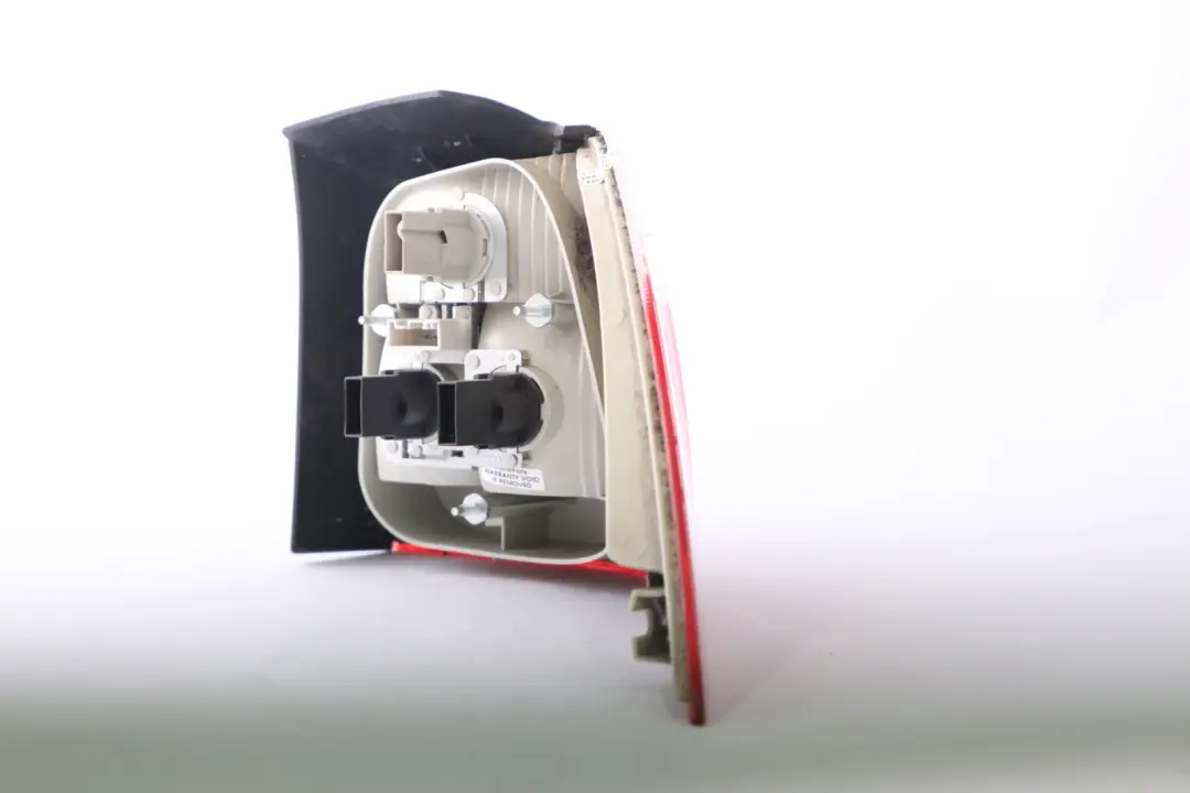 Light White Left Lamp N/S to BMW 5 Series 1 E61 Rear with Part number 6925891 BMW 5 Series 1 E61 Rear Light White Left Lamp N/S - SKU 6925891-1 - Part number 6925891