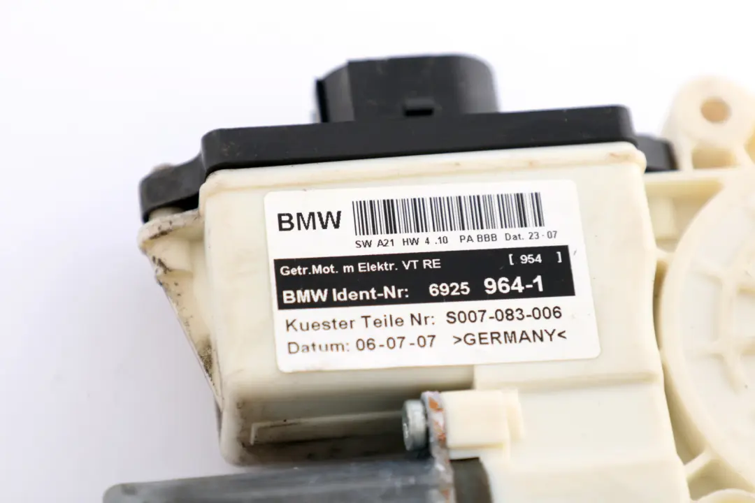 BMW X3 Series E83 Drive For Window Lifter Motor Front Right O/S - SKU 6925964 - Part number 6925964