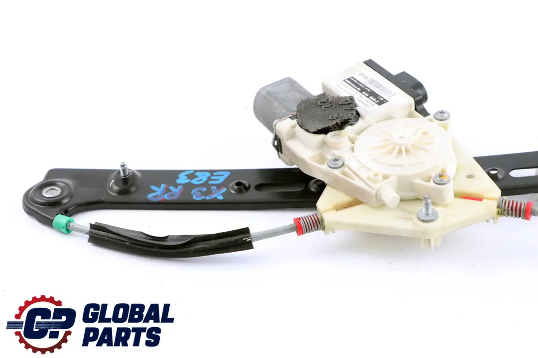 Mechanizm Podnoszenia Szyby Prawy Tył Podnosnik do BMW X3 E83 o numerze 6925966 BMW X3 E83 Mechanizm Podnoszenia Szyby Prawy Tył Podnosnik - SKU 6925966 - Numer Części 6925966