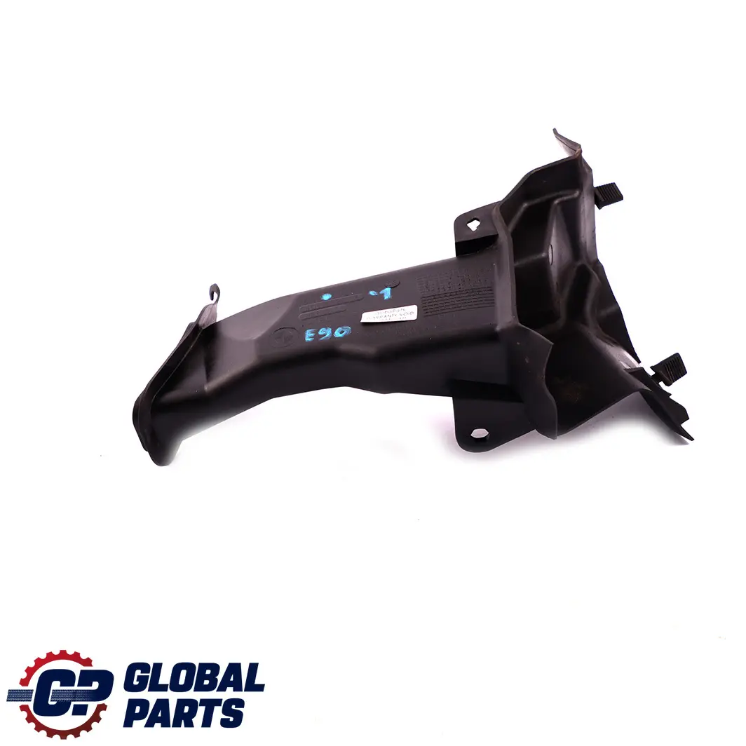 Odpływ wody lewy do BMW E81 E84 E87 E90 E91 E92 E93 o numerze 6925977 BMW E81 E84 E87 E90 E91 E92 E93 Odpływ wody lewy - SKU 6925977-1 - Numer Części 6925977