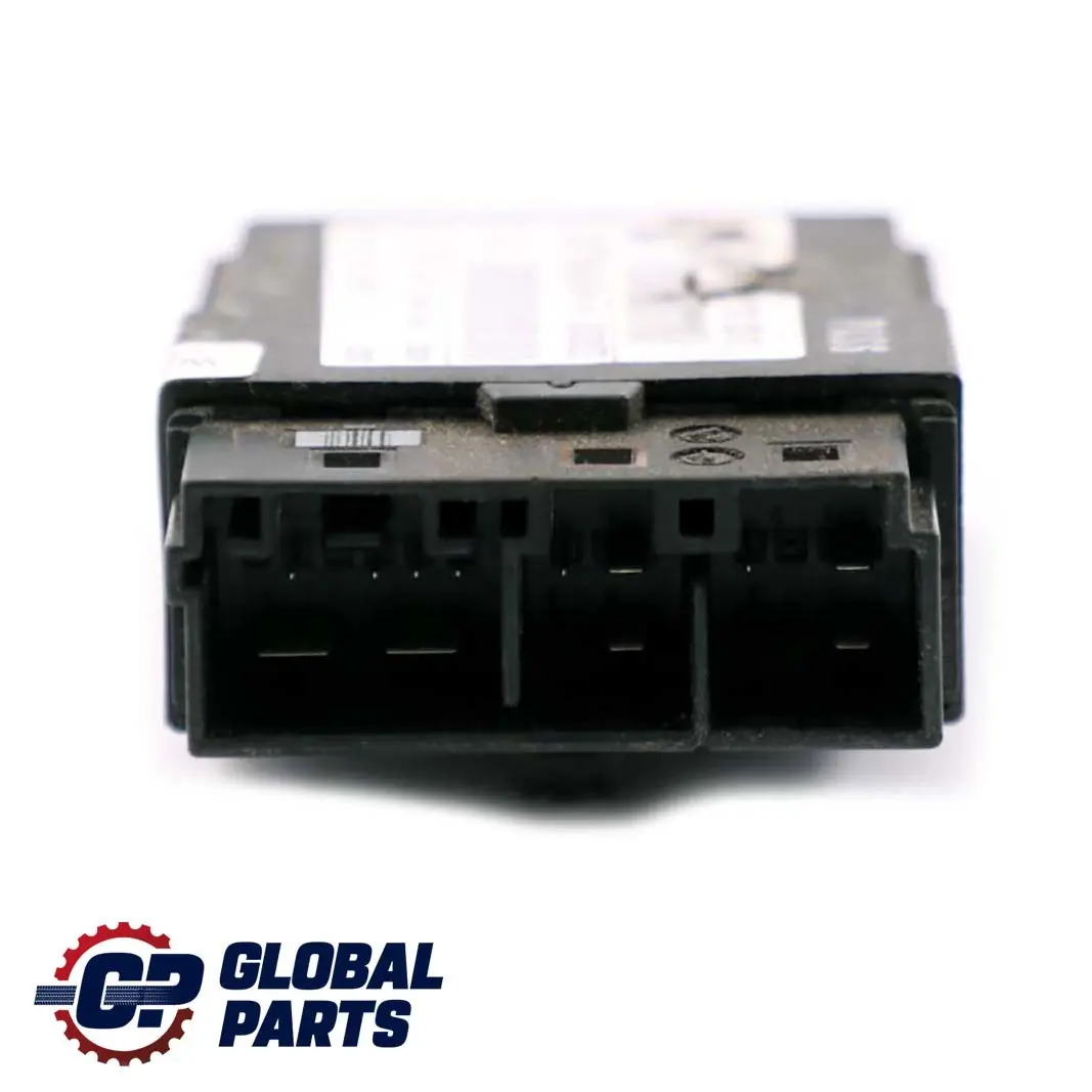 Modulo di controllo sedili anteriori riscaldati 9182128 per BMW E60 E61 LCI con numero di parte 6926445 BMW E60 E61 LCI Modulo di controllo sedili anteriori riscaldati 9182128 - SKU 6926445 - Numero di parte 6926445