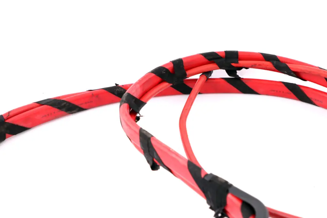 Cable De La bateria mas polo 6112 para BMW E65 con número de pieza 6926795 BMW E65 Cable De La bateria mas polo 6112 - SKU 6926795 - Número de pieza 6926795