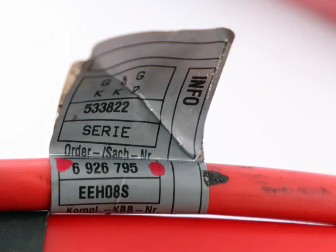 Kabel plusowy plus akumulatora do BMW 7 E65 o numerze 6926795 BMW 7 E65 Kabel plusowy plus akumulatora - SKU 6926795 - Numer Części 6926795