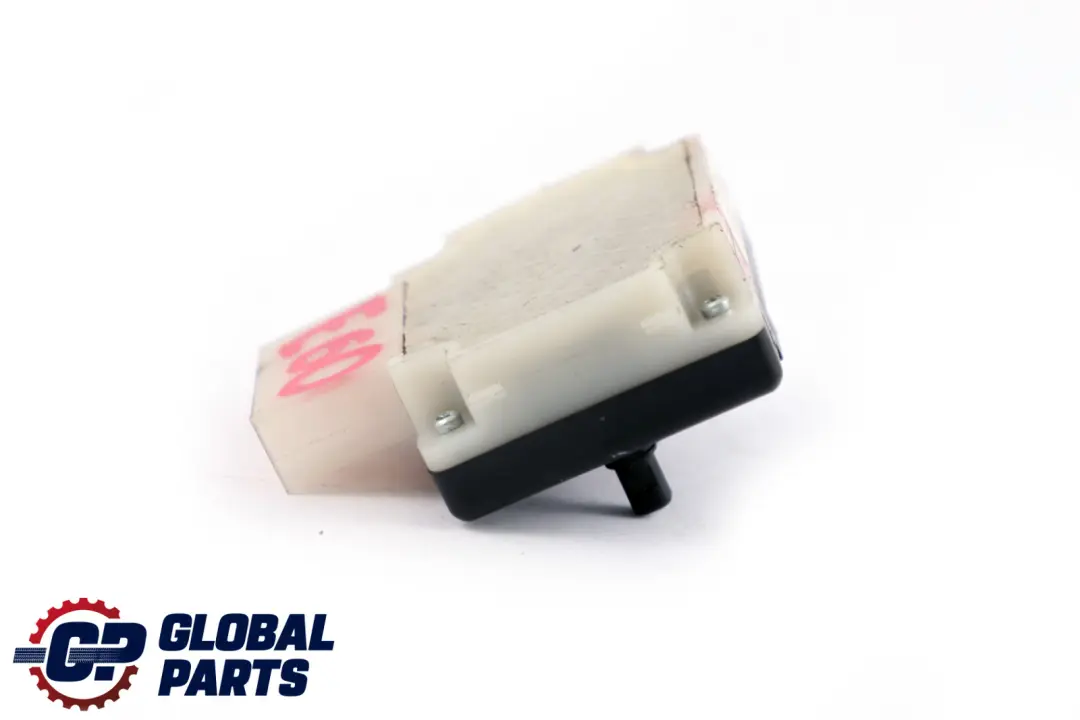 BMW E60 E61 X5 E70 X6 E71 F07 F10 F11 Seat Adjustment Switch Left N/S - SKU 6926961 - Part number 6926961