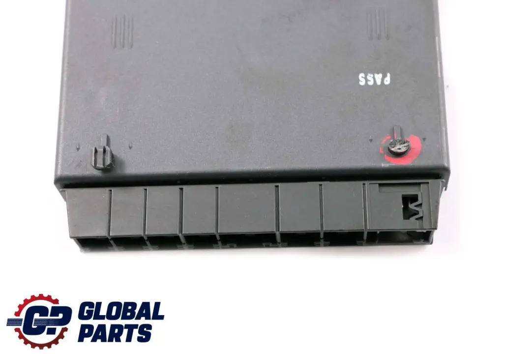 Control Unit Module Left Right N/O/S Temic to BMW 5 Series E60 Seat with Part number 6927270 BMW 5 Series E60 Seat Control Unit Module Left Right N/O/S Temic - SKU 6927270 - Part number 6927270