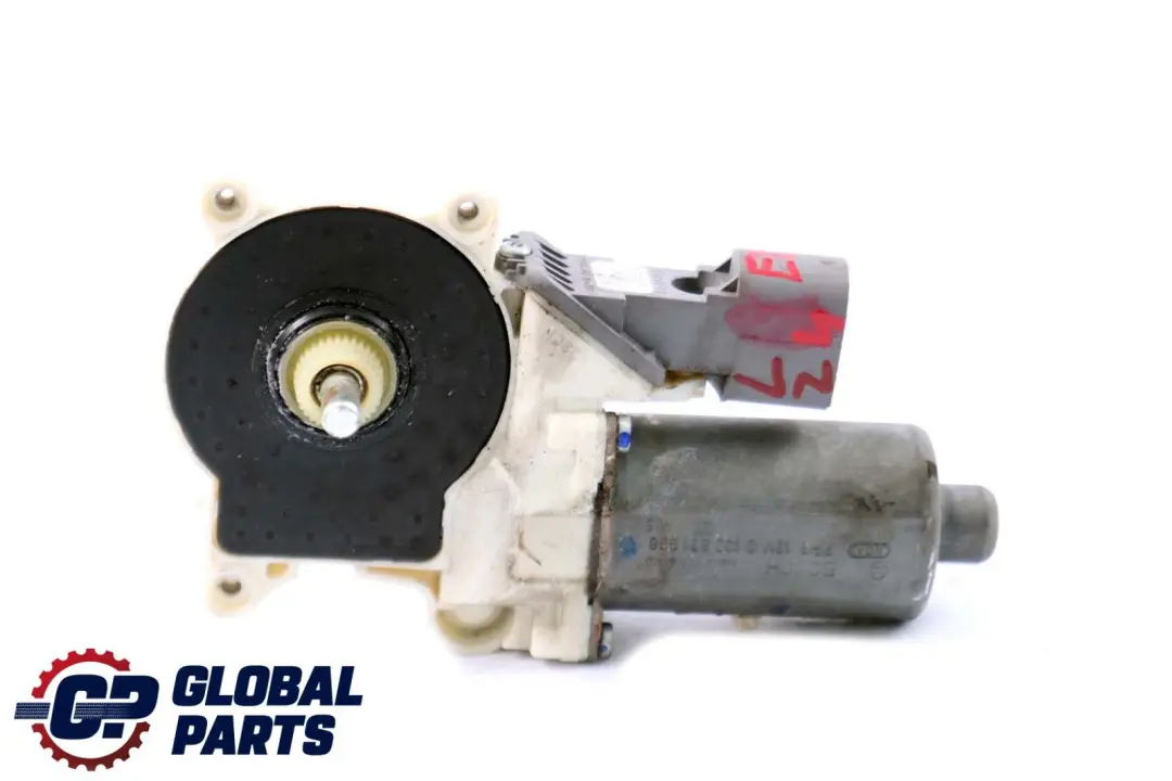 Delantero Izquierdo para BMW Serie Z4 E85 Motor con número de pieza 6927547 BMW Serie Z4 E85 Motor Delantero Izquierdo - SKU 6927547 - Número de pieza 6927547