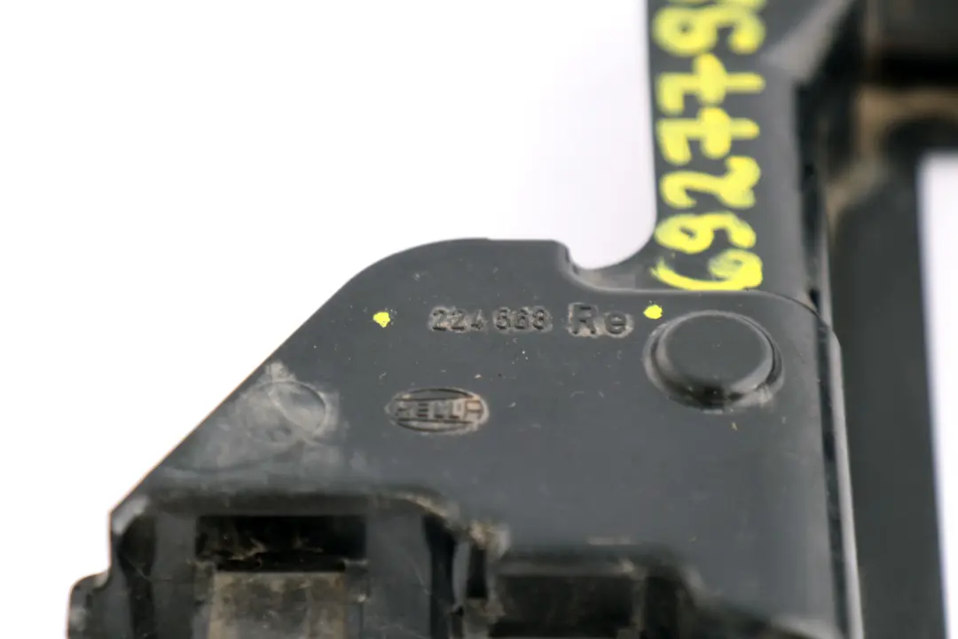 Headlight Mounting Holder Support Bracket Right O/S 224568 to BMW X5 Series E53 with Part number 6927798 BMW X5 Series E53 Headlight Mounting Holder Support Bracket Right O/S 224568 - SKU 6927798 - Part number 6927798