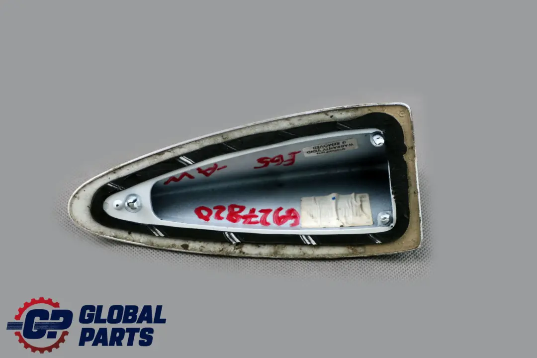 Empty Housing Exterior Cover Roof Antenna Shark Alpinweiss 3 to BMW 7 Series E65 with Part number 6927820 BMW 7 Series E65 Empty Housing Exterior Cover Roof Antenna Shark Alpinweiss 3 - SKU 6927820-AW - Part number 6927820