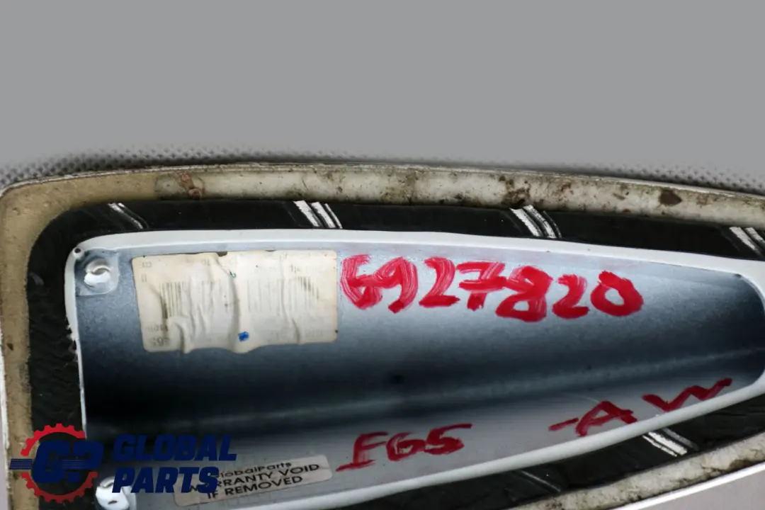 Empty Housing Exterior Cover Roof Antenna Shark Alpinweiss 3 to BMW 7 Series E65 with Part number 6927820 BMW 7 Series E65 Empty Housing Exterior Cover Roof Antenna Shark Alpinweiss 3 - SKU 6927820-AW - Part number 6927820