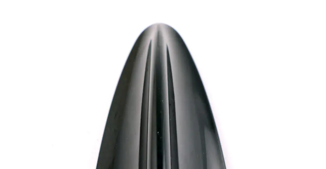 Copertura vuota antenna squalo tetto esterno Black Sapphire per BMW E65 con numero di parte 6927820 BMW E65 Copertura vuota antenna squalo tetto esterno Black Sapphire - SKU 6927820-BS - Numero di parte 6927820