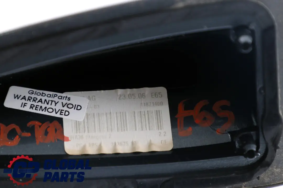 Empty Housing Exterior Cover Roof Antenna Shark Titangrau II to BMW 7 Series E65 with Part number 6927820 BMW 7 Series E65 Empty Housing Exterior Cover Roof Antenna Shark Titangrau II - SKU 6927820-TGR - Part number 6927820