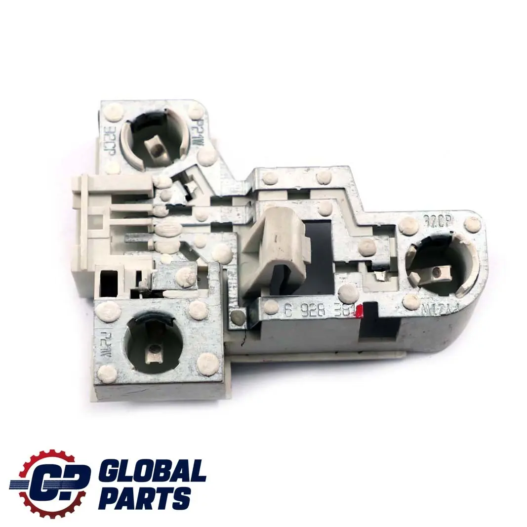 Light Bulb Left Carrier White Turn Indicator Cover to BMW 3 E46 Touring with Part number 6928381 BMW 3 E46 Touring Light Bulb Left Carrier White Turn Indicator Cover - SKU 6928381 - Part number 6928381
