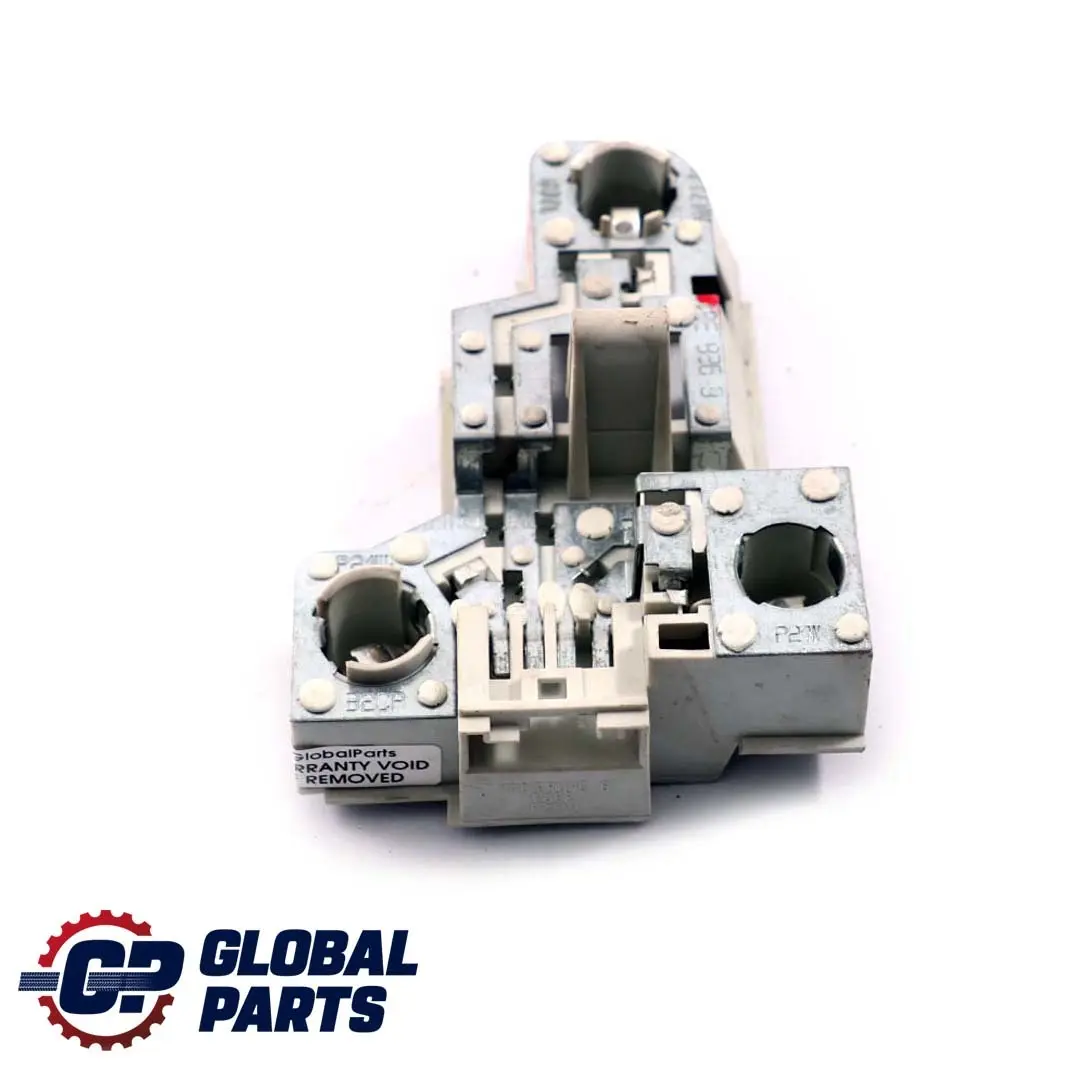 BMW E46 Touring Bombilla Izquierda Portador Blanco Tapa Intermitente - SKU 6928381 - Número de pieza 6928381
