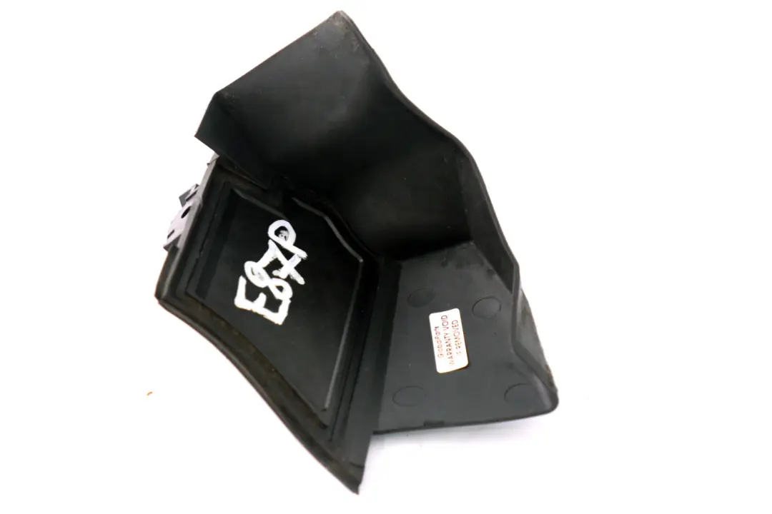 BMW 1 X1 3 Series E81 E82 E87 E87N E90 Water Drain Left N/S - SKU 6928558 - Part number 6928558