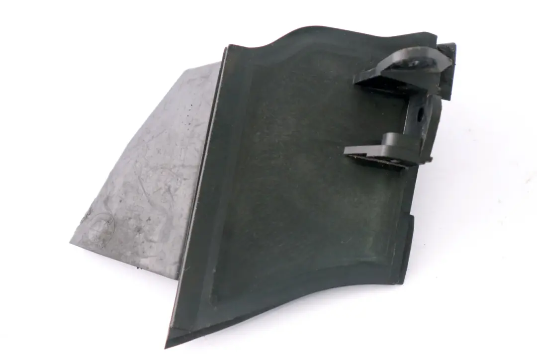 Water Drain Left N/S to BMW 1 X1 3 Series E81 E82 E87 E87N E90 with Part number 6928558 BMW 1 X1 3 Series E81 E82 E87 E87N E90 Water Drain Left N/S - SKU 6928558 - Part number 6928558