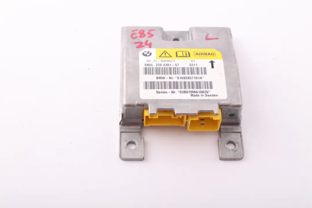 Sensor B-pillar Airbag Left N/S to BMW Z4 Series E85 Roadster Cabrio with Part number 6928571 BMW Z4 Series E85 Roadster Cabrio Sensor B-pillar Airbag Left N/S - SKU 6928571 - Part number 6928571