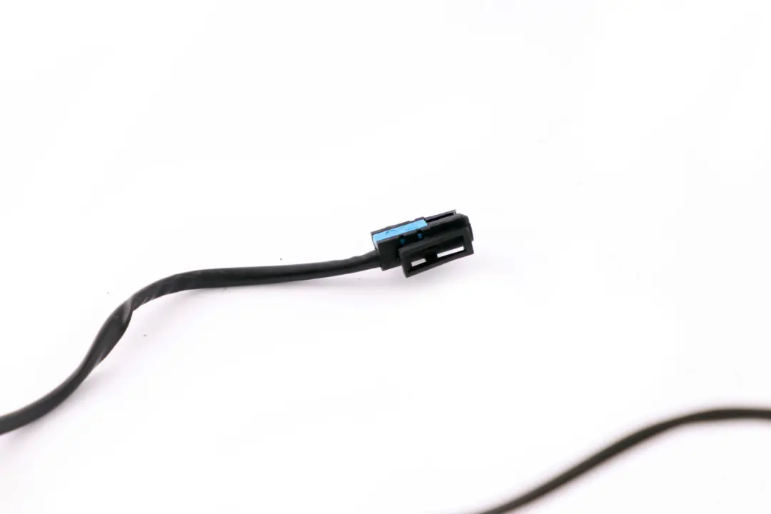 BMW E63 E64 Cable positivo de la batería más el polo - SKU 6928990-1 - Número de pieza 6928990