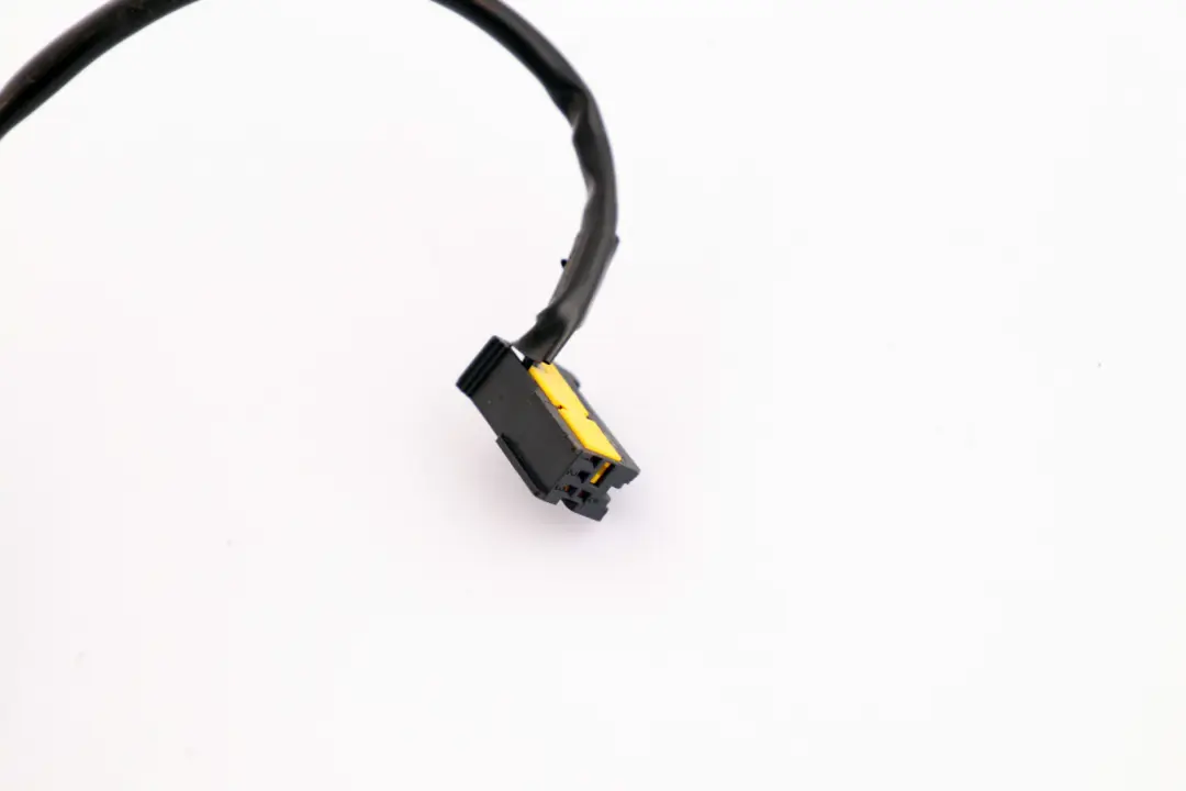 Positive Battery Cable Plus Pole Lead to BMW E63 E64 with Part number 6928990 BMW E63 E64 Positive Battery Cable Plus Pole Lead - SKU 6928990 - Part number 6928990