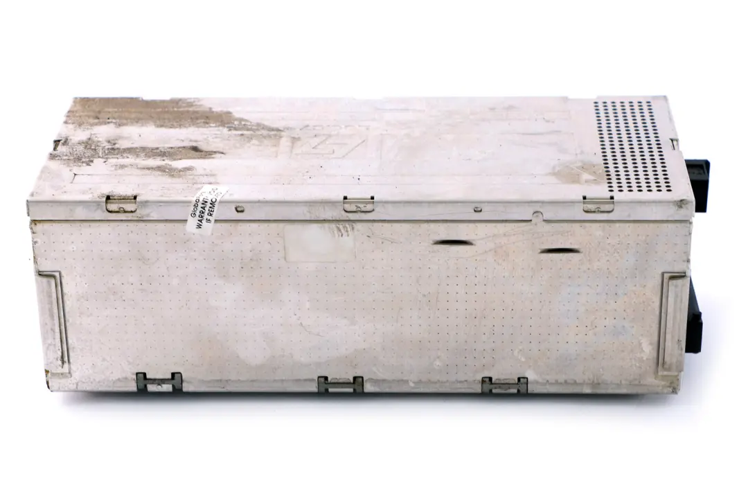 Top-Hifi System Amplifier Logic 7 DSP to BMW E65 E66 E67 with Part number 6929140 BMW E65 E66 E67 Top-Hifi System Amplifier Logic 7 DSP - SKU 6929140 - Part number 6929140