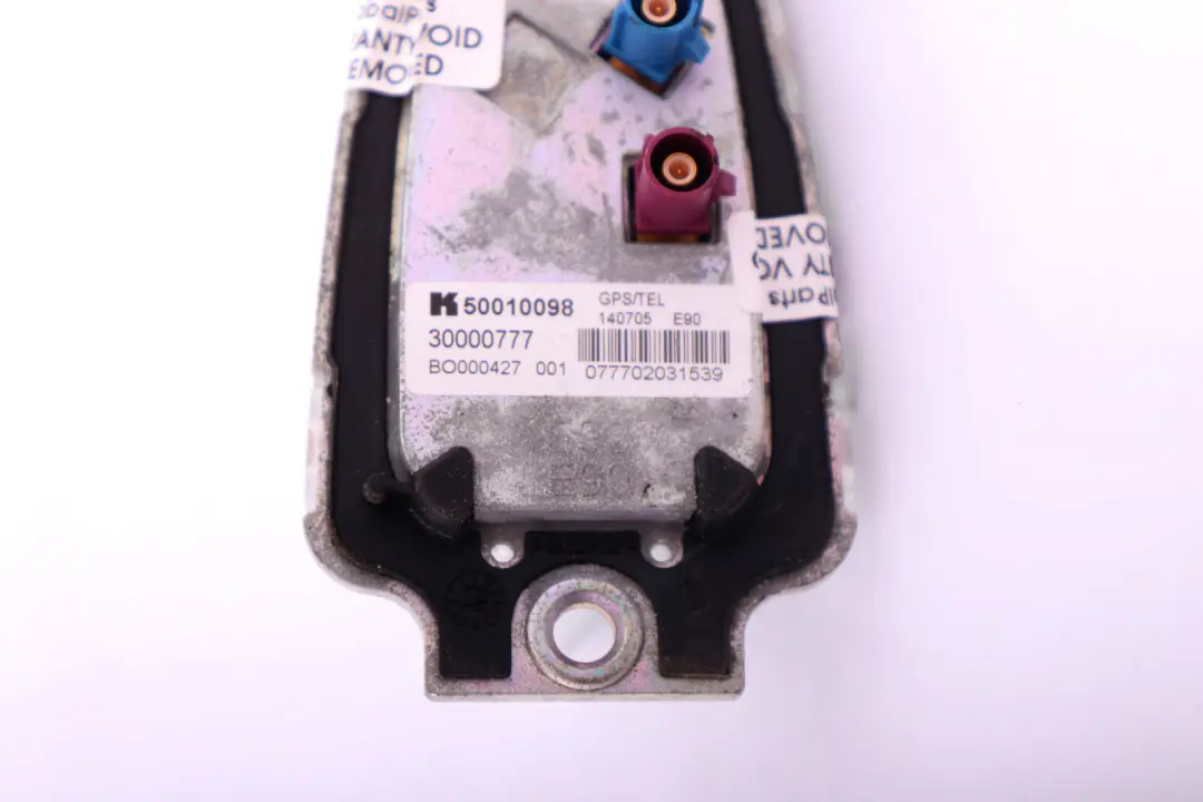 Reihe E82 E90 E92 Dachantenne GPS Radio Tel 6520 für BMW 1 3 mit Teilenummer 6929345 BMW 1 3 Reihe E82 E90 E92 Dachantenne GPS Radio Tel 6520 - SKU 6929345 - Teilenummer 6929345