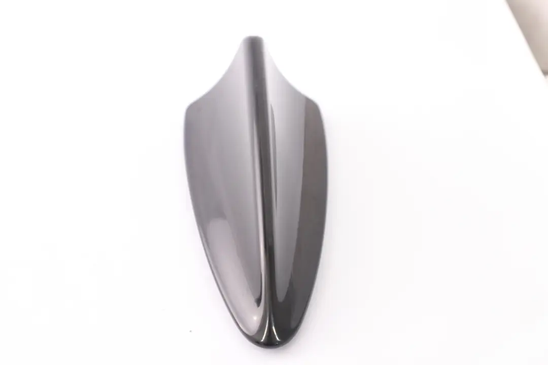 Empty Housing Exterior Cover Roof Antenna Shark Black Sapphire to BMW 5 Series E61 with Part number 6929373 BMW 5 Series E61 Empty Housing Exterior Cover Roof Antenna Shark Black Sapphire - SKU 6929373-BS - Part number 6929373