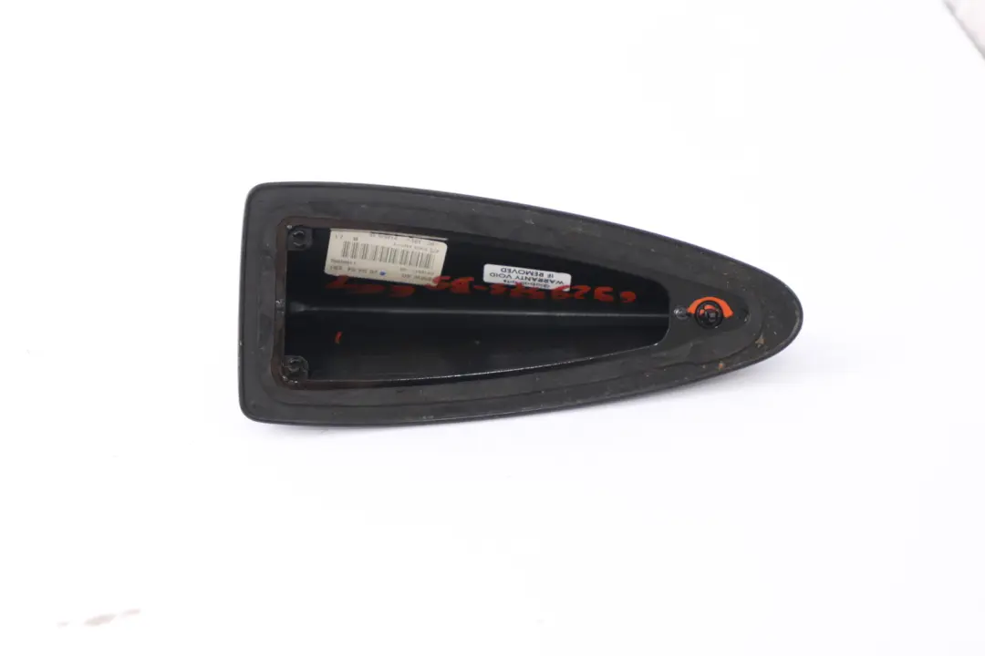 Empty Housing Exterior Cover Roof Antenna Shark Black Sapphire to BMW 5 Series E61 with Part number 6929373 BMW 5 Series E61 Empty Housing Exterior Cover Roof Antenna Shark Black Sapphire - SKU 6929373-BS - Part number 6929373