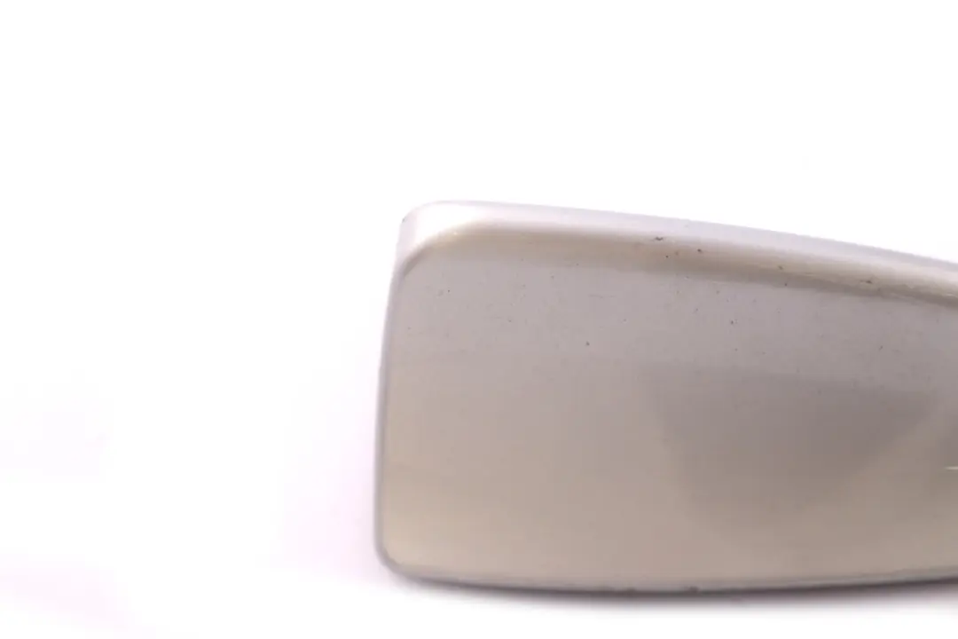 Empty Housing Exterior Cover Roof Antenna Shark Titansilber to BMW 5 Series E61 with Part number 6929373 BMW 5 Series E61 Empty Housing Exterior Cover Roof Antenna Shark Titansilber - SKU 6929373-TS - Part number 6929373