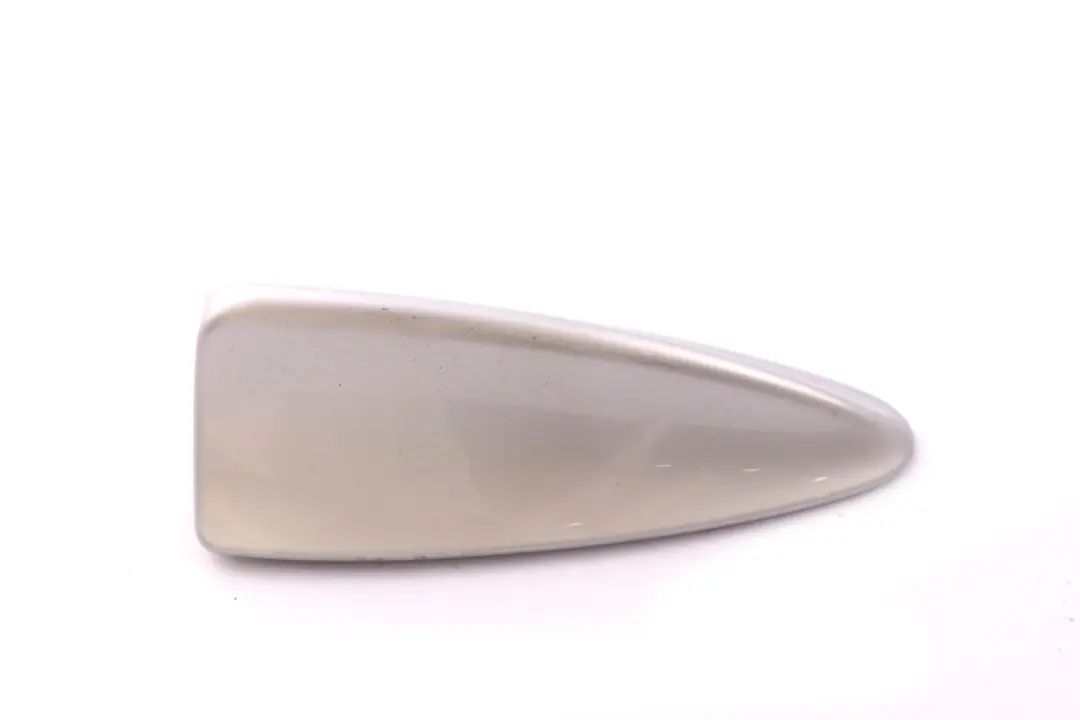 Leergehäuse Gehäuse Dachantenne Antenne Titansilber für BMW 5 er E61 mit Teilenummer 6929373 BMW 5 er E61 Leergehäuse Gehäuse Dachantenne Antenne Titansilber - SKU 6929373-TS - Teilenummer 6929373