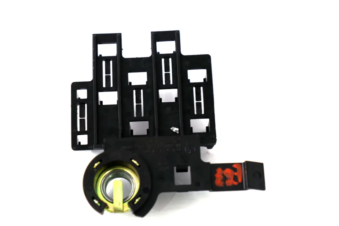 Antenna Holder BMW E81 E87 Rear Roof Aerial Base Holder to with Part number 6929491 Antenna Holder BMW E81 E87 Rear Roof Aerial Base Holder - SKU 6929491 - Part number 6929491