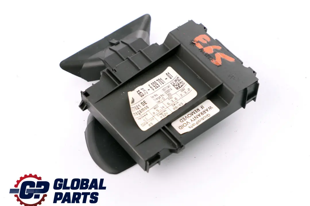 Alarm System Ultra Sonic Module 6575 to BMW 7 Series E65 E66 with Part number 6929701 BMW 7 Series E65 E66 Alarm System Ultra Sonic Module 6575 - SKU 6929701 - Part number 6929701